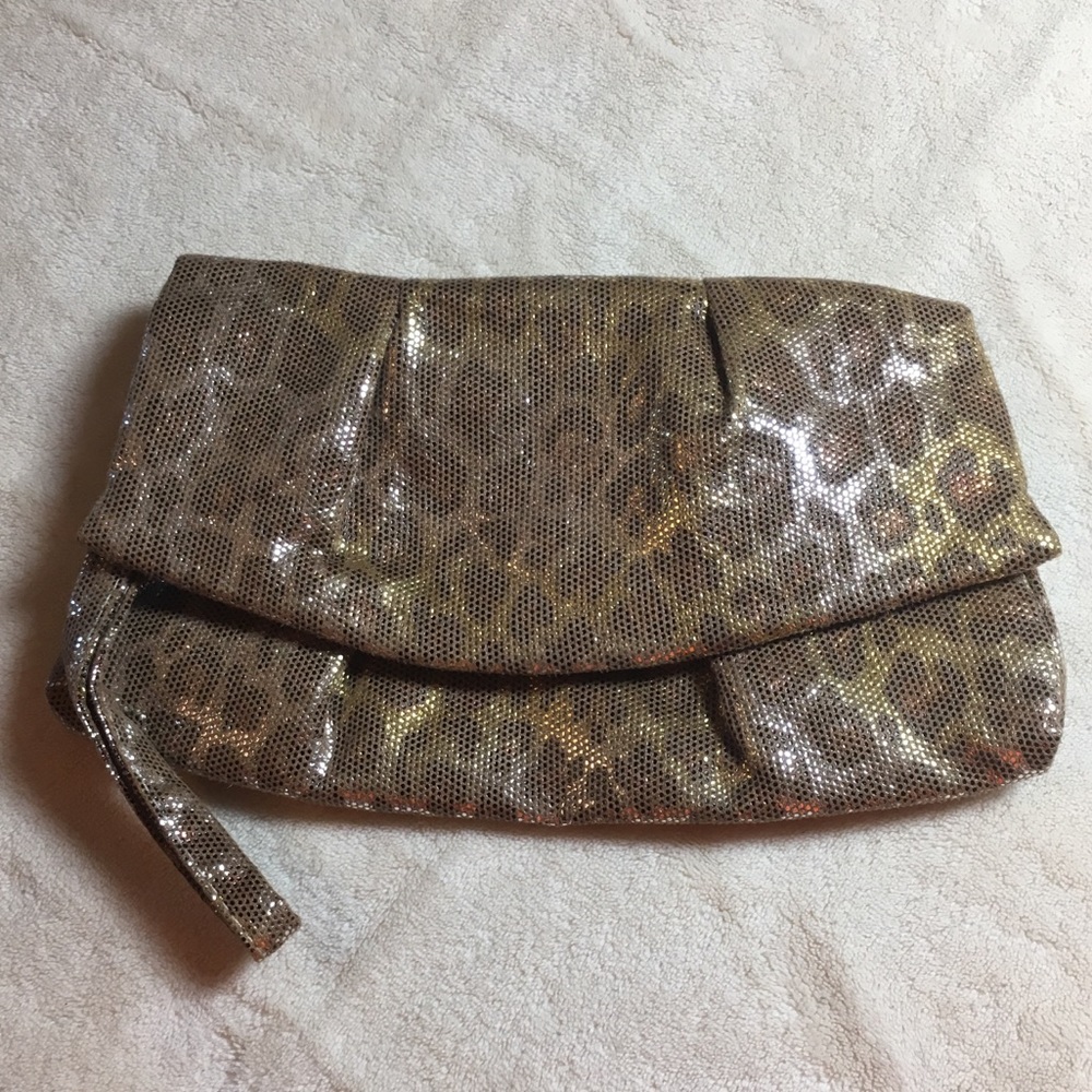 Cute clutch!